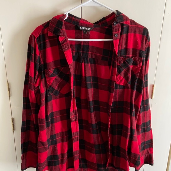 Black and red flannel - Picture 1 of 3